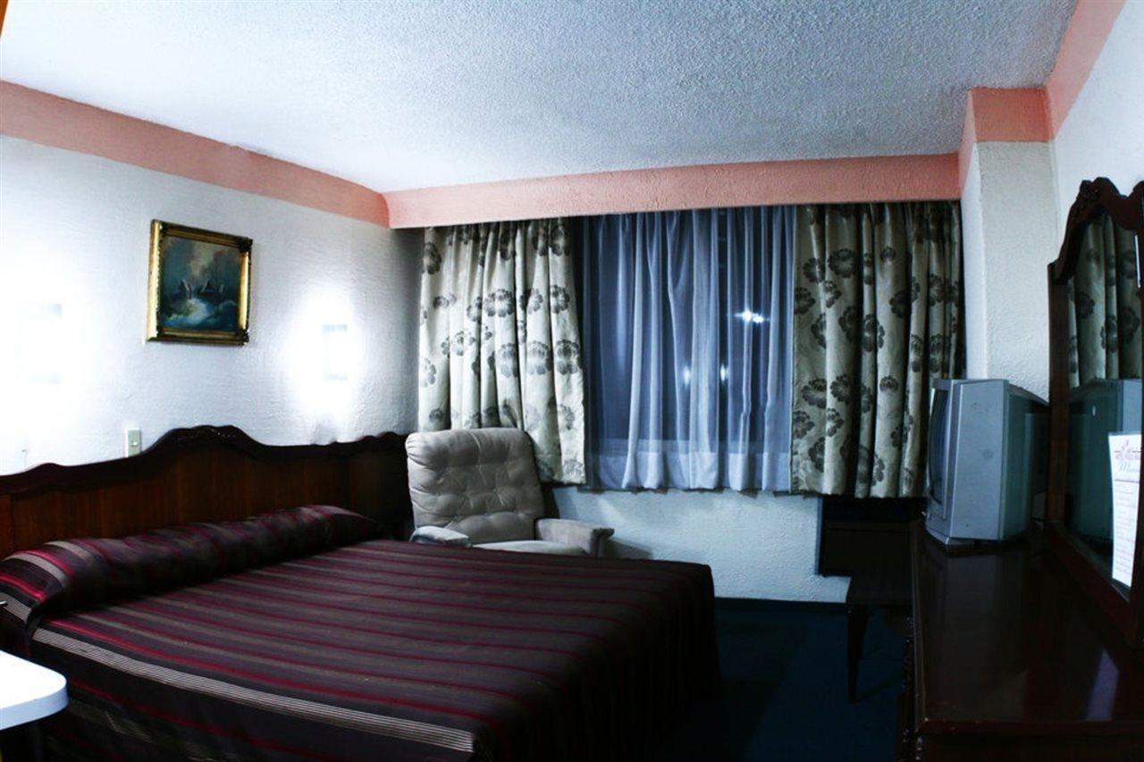 Hotel Plaza Madrid Мексико Сити Екстериор снимка