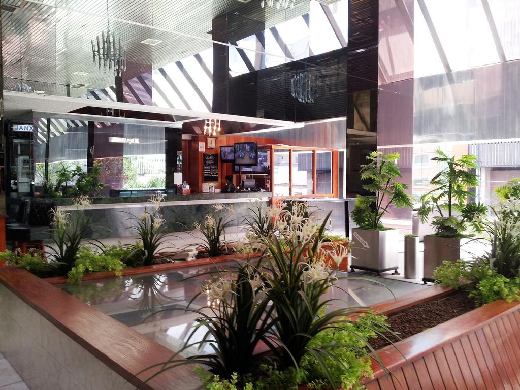 Hotel Plaza Madrid Мексико Сити Екстериор снимка