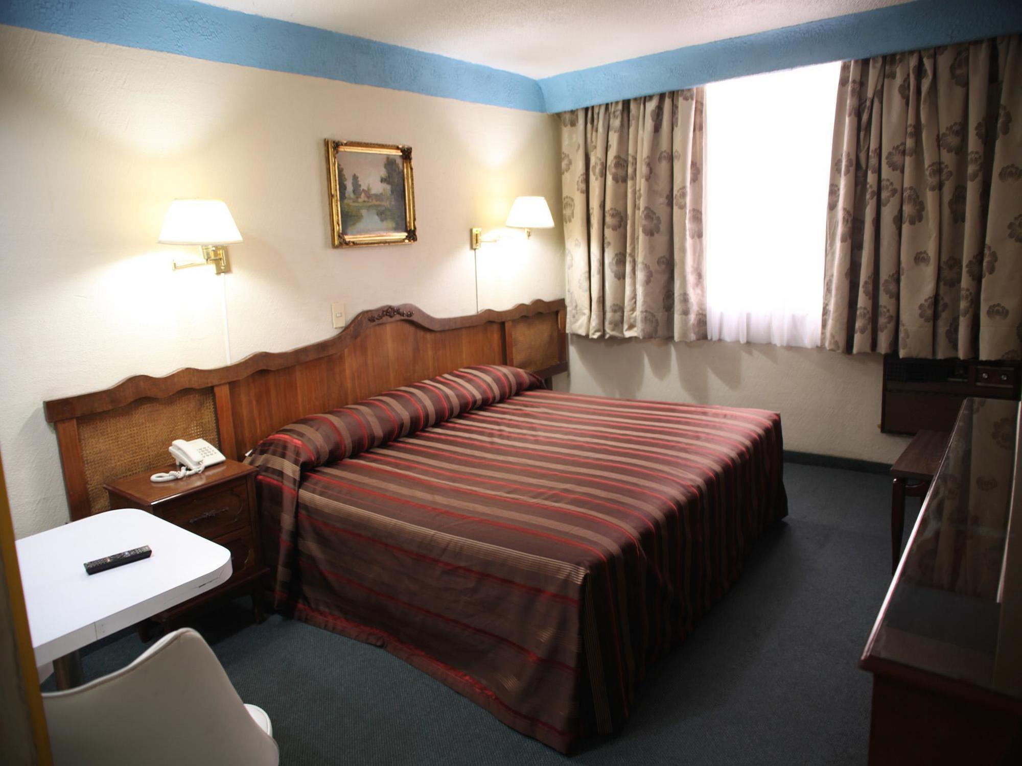 Hotel Plaza Madrid Мексико Сити Екстериор снимка