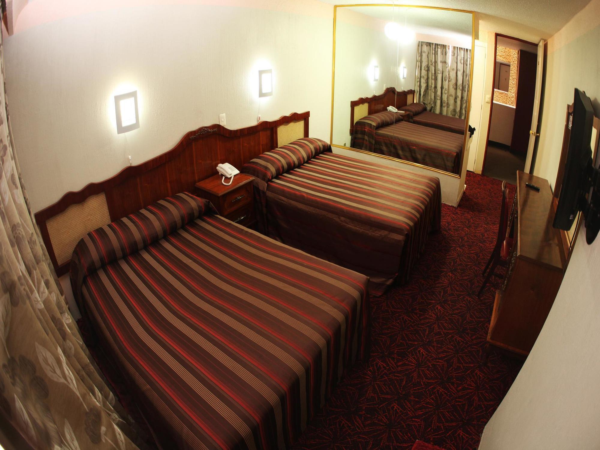 Hotel Plaza Madrid Мексико Сити Екстериор снимка